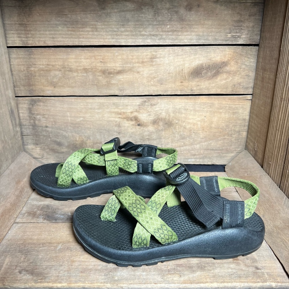 Chaco Women’s Sandals Size 6